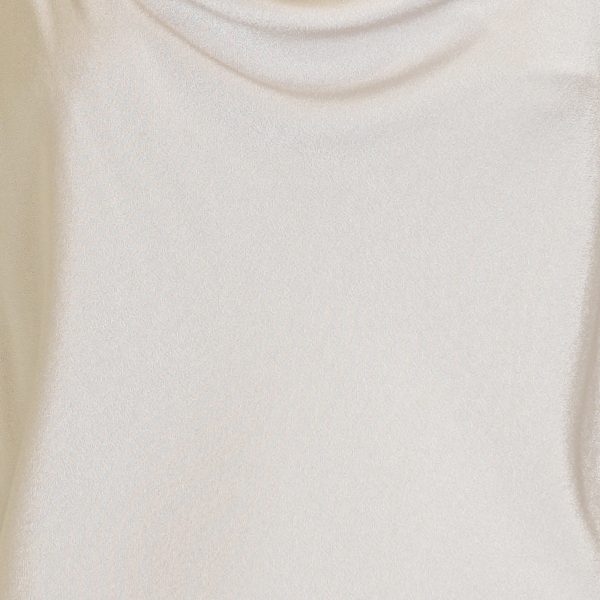 Calcina Top in figure-skimming fit - Image 4