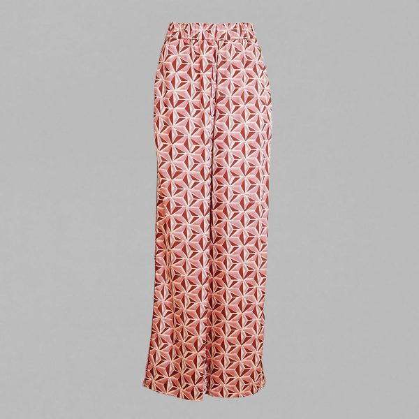 Pants in geometric print