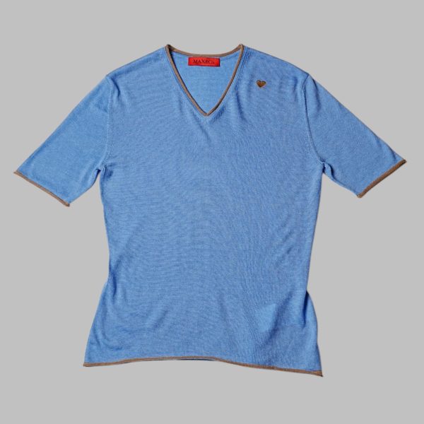 V-neck short sleeve knitted t-shirt - Image 3