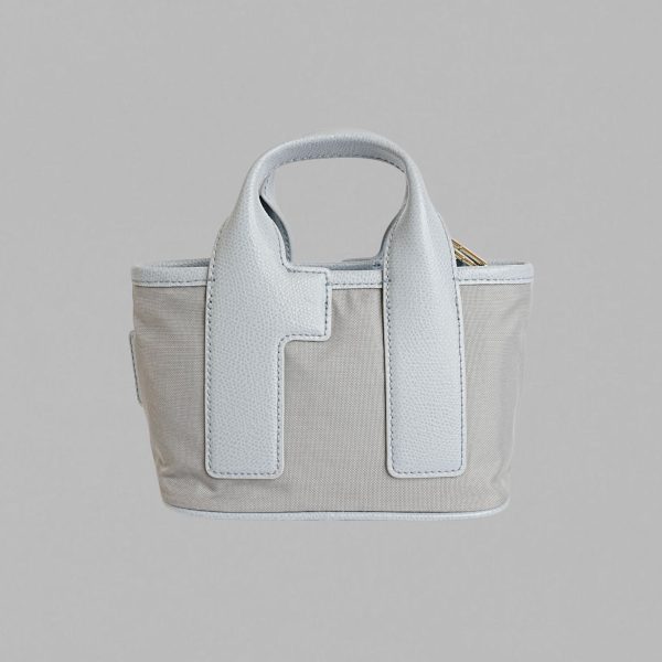 Furla Piuma Tote Bag top zip fastening - Image 8