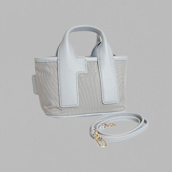 Furla Piuma Tote Bag top zip fastening - Image 19